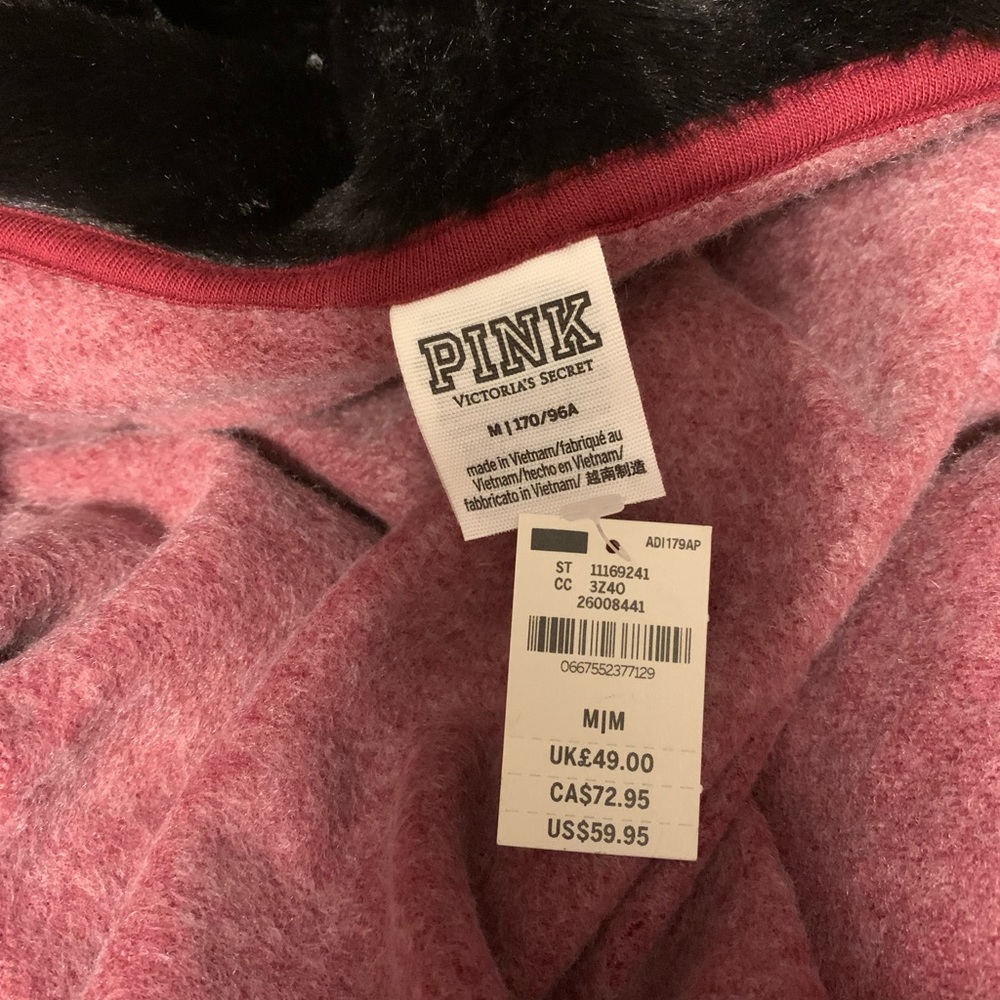 BNWT Victoria’s Secret’s Sweat Shirt/Hoodie - Picture 7 of 9